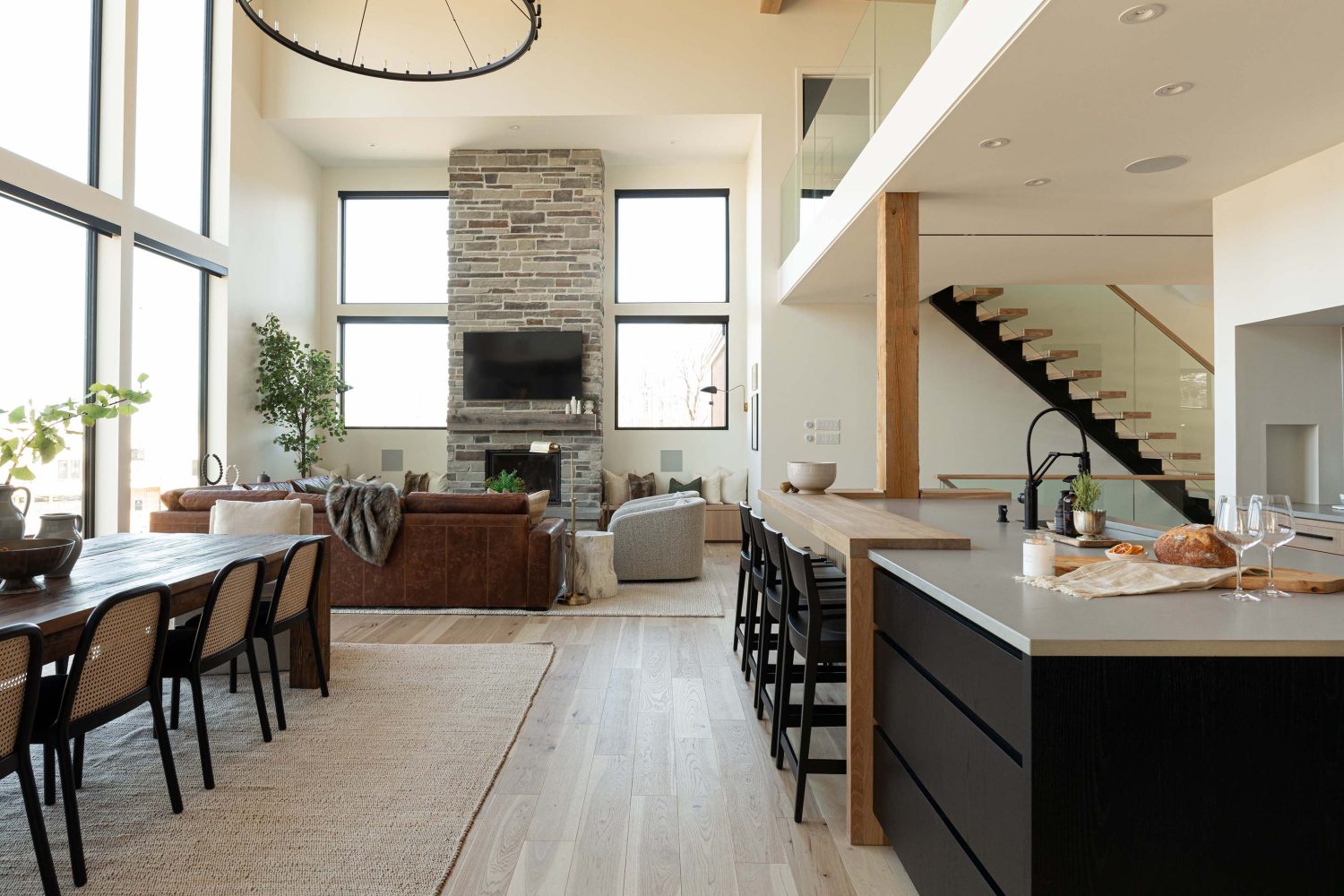 Beacon Home Design - 33 montée kicking horse - 07